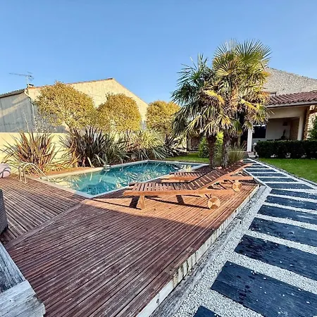 Maison De Caractere Avec Piscine 빌라 *
