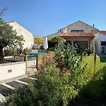 Maison De Caractere Avec Piscine *