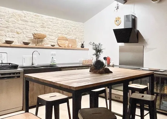 Villa Maison De Caractere Avec Piscine *