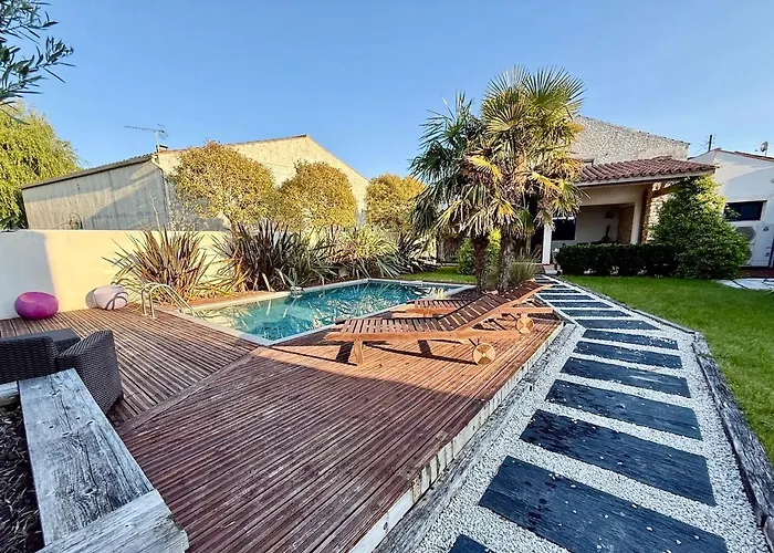 Maison De Caractere Avec Piscine Villa *