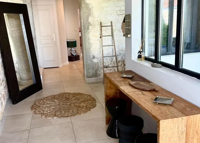 Maison De Caractere Avec Piscine *