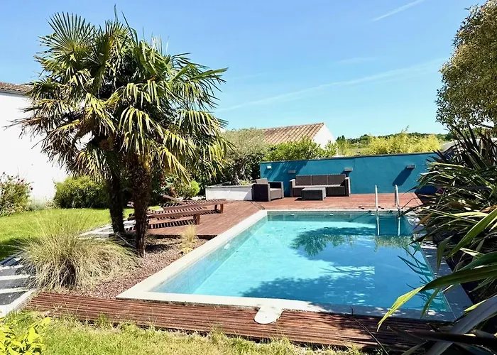 Villa Maison De Caractere Avec Piscine