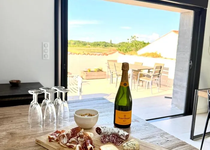 Villa Maison De Caractere Avec Piscine *